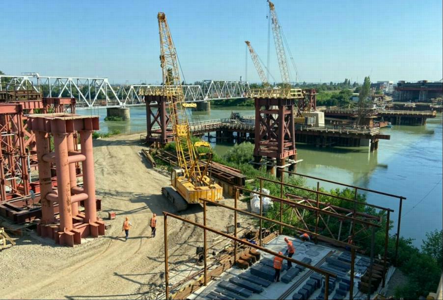 Техническая готовность нового Яблоновского моста в Краснодаре ― почти 30 %